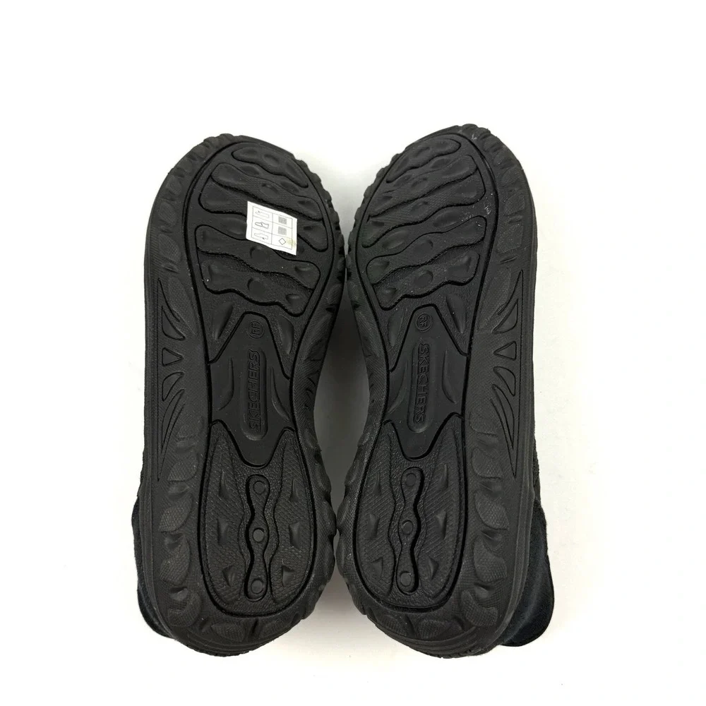 Skechers black no or